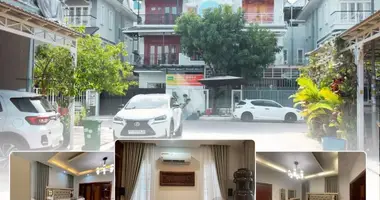 Maison 4 chambres dans Sangkat Chrang Chamreh Muoy, Cambodge