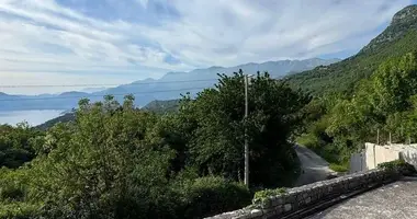 Участок земли в Свети-Стефан, Черногория