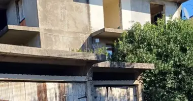 Дом 3 спальни в Trebesin, Черногория