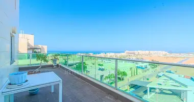 Penthouse 5 rooms in Ashkelon, Israel