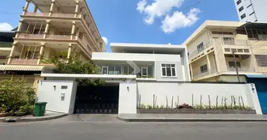Вилла 6 комнат в Sangkat Tuol Svay Prey Ti Muoy, Камбоджа