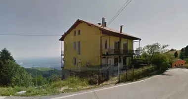 Casa en Bassano del Grappa, Italia