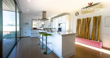 Villa in Adeje, Spanien