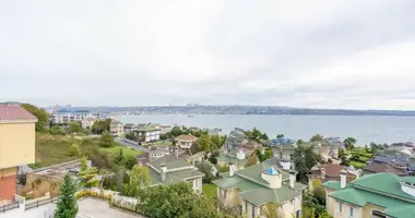 Mieszkanie 3 pokoi w Buyukcekmece, Turcja