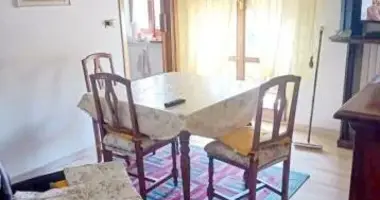 Квартира 6 комнат в Умбрия