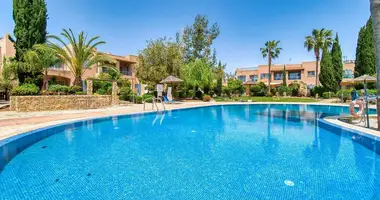 Mieszkanie 2 pokoi w Mandria, Cypr