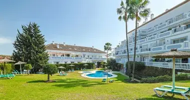 Wohnung 2 Schlafzimmer in San Pedro Alcantara, Spanien
