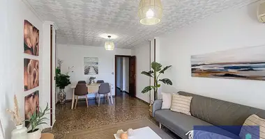 Wohnung in Alicante, Spanien