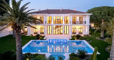 Villa 8 bedrooms in France
