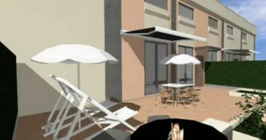 2 bedroom apartment in Benidorm, Spain