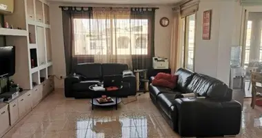 2 bedroom apartment in Demos Agiou Athanasiou, Cyprus