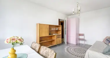 Квартира 3 комнаты в Варшава, Польша