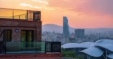 Building for sale in Old Tbilisi, Georgia в Тбилиси, Грузия