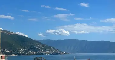 Квартира 3 комнаты в Влёра, Албания