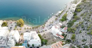Wohnung 4 zimmer in Loutraki Perachora Agioi Theodoroi Municipality, Griechenland