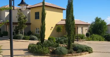3 bedroom villa in Kouklia, Cyprus