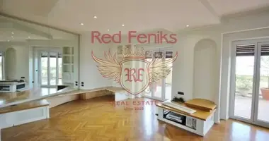 Apartamento 4 habitaciones en Roma, Italia