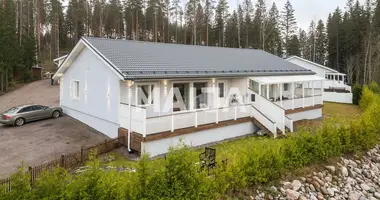 3 bedroom house in Mantsala, Finland
