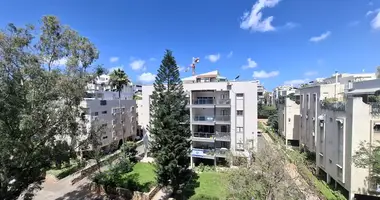 Apartamento 4 habitaciones en Ra'anana, Israel