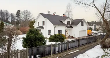 Dom 6 pokojów w Jurmała, Łotwa