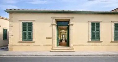 Pomieszczenie biurowe 330 m² w Limassol, Cypr