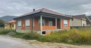 Dom 4 pokoi w Dulje Jovanova, Czarnogóra