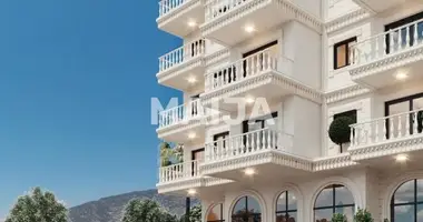 2 bedroom apartment in Mahmutlar, Turkey