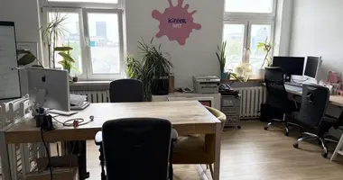 Commercial property 35 m² in Warsaw, Poland