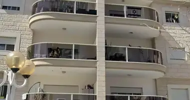 Apartamento 4 habitaciones en Nahariya, Israel
