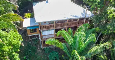 Haus 5 Schlafzimmer in Sandy Bay, Honduras