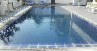 Apartamento 5 habitaciones en Kato Polemidion Municipality, Chipre