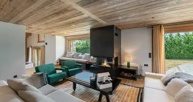 Chalet 4 bedrooms in Saint Georges sur Allier, France