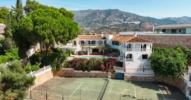 Haus 6 Schlafzimmer in Benalmadena, Spanien
