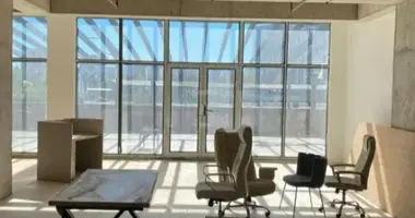 Oficina 326 m² en Tiflis, Georgia