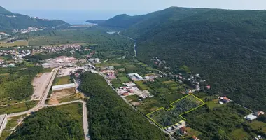 Grundstück in Lastva Grbaljska, Montenegro