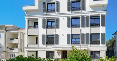 3 bedroom apartment in Tivat, Montenegro