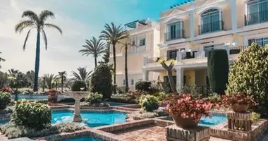 Apartamento 3 habitaciones en San Pedro Alcantara, Španjolska