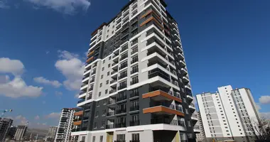 Appartement 4 chambres dans Kecioren, Turquie