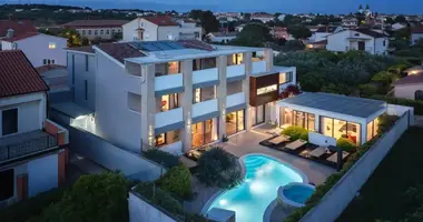 9 bedroom house in Opcina Medulin, Croatia
