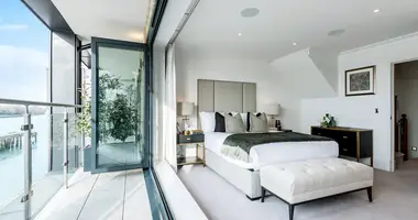 3 bedroom townthouse in London, United Kingdom