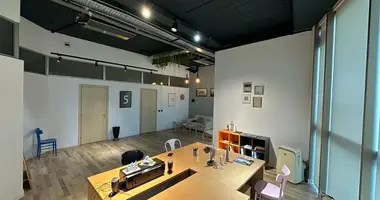 Bureau 52 m² dans Tirana, Albanie