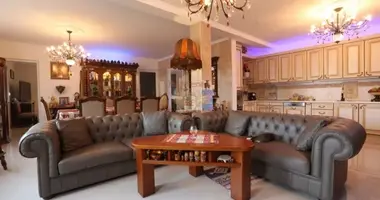 Дом 5 комнат в Черногория