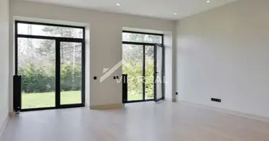 Квартира 3 комнаты в Юрмала, Латвия