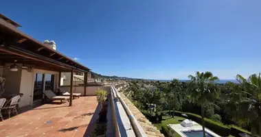 Wohnung 4 Schlafzimmer in Marbella, Spanien