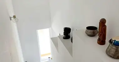 Apartamento 3 habitaciones en Montenegro