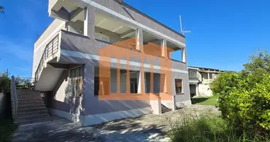 Casa 8 habitaciones en Bashkia Durres, Albania