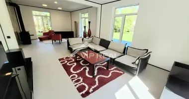 Casa 4 habitaciones en Jurmala, Letonia
