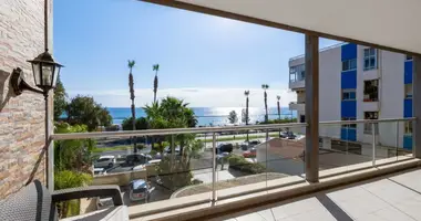 Apartamento 3 habitaciones en Koinoteta Agiou Tychona, Chipre