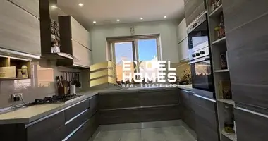 Mieszkanie 3 pokoi w Birkirkara, Malta