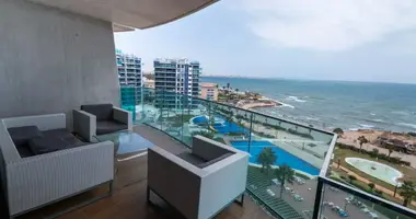3 bedroom apartment in Torrevieja, Spain